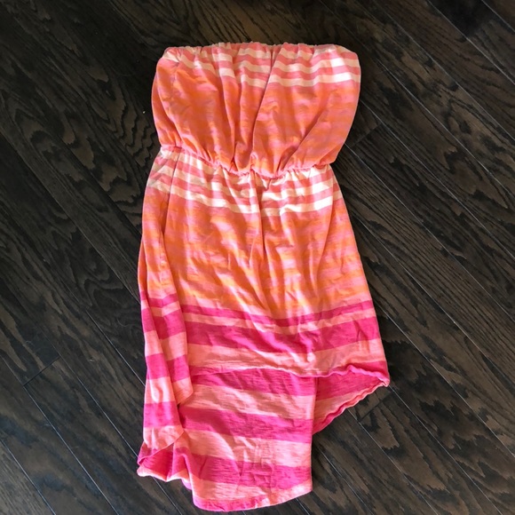 Express Dresses & Skirts - Strapless dress